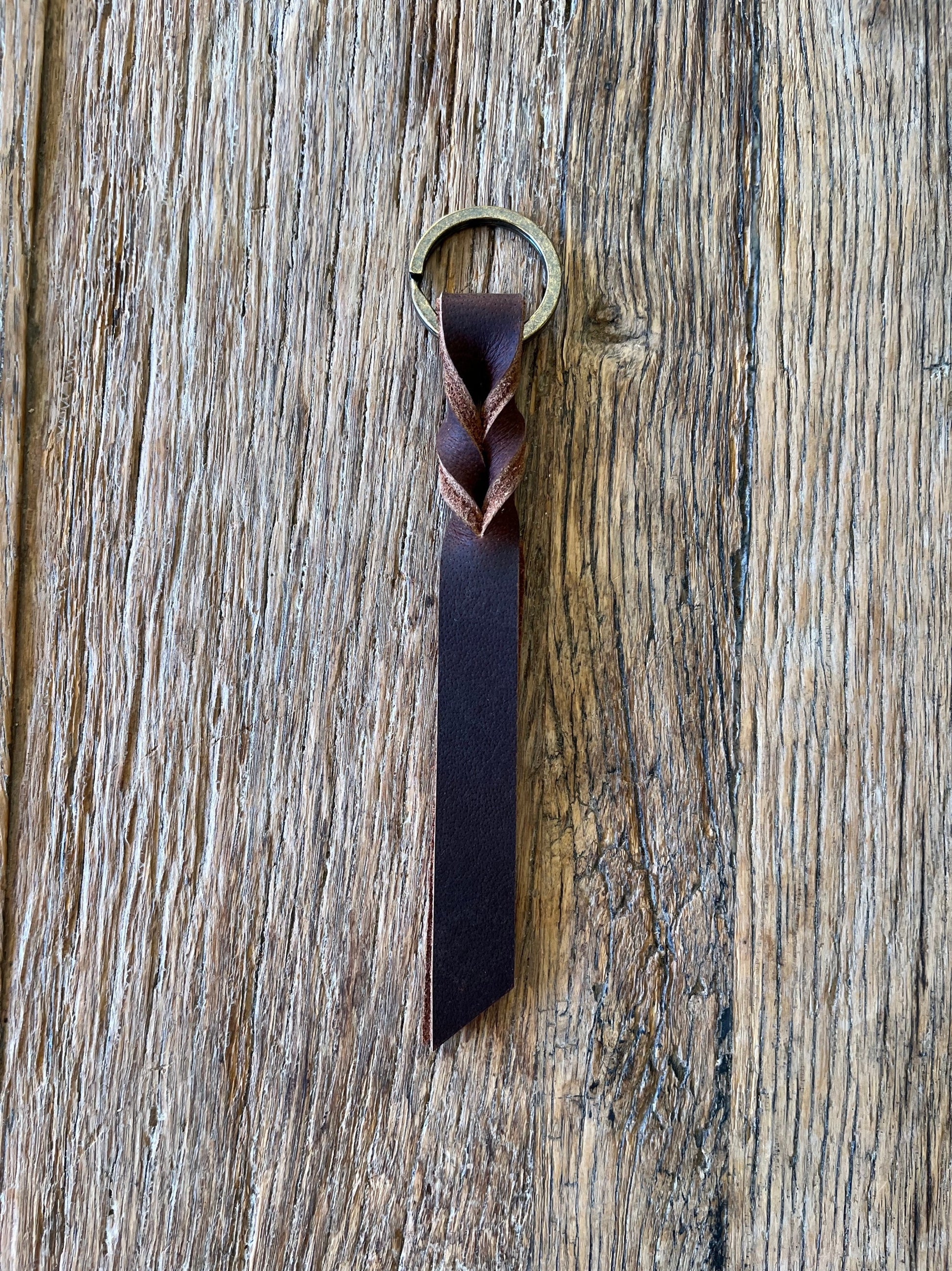 Brown twist keyfob